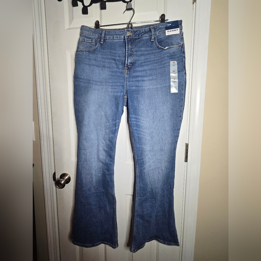 NWT Old Navy Women's Flare Blue Jeans